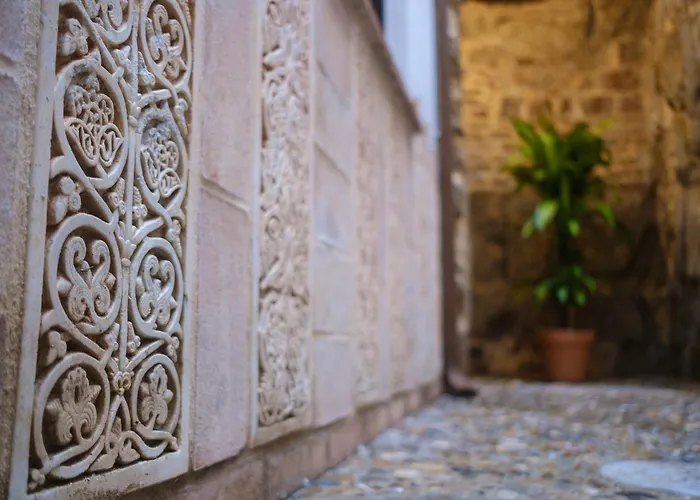 Patio Muralla Romana ¡se Parte De La Historia! Córdoba