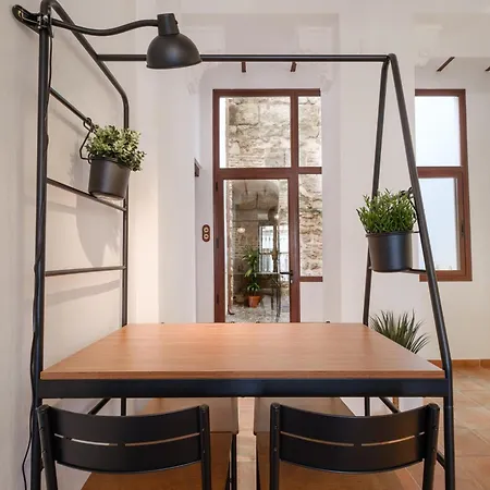 Patio Muralla Romana ¡se Parte De La Historia! Apartment *