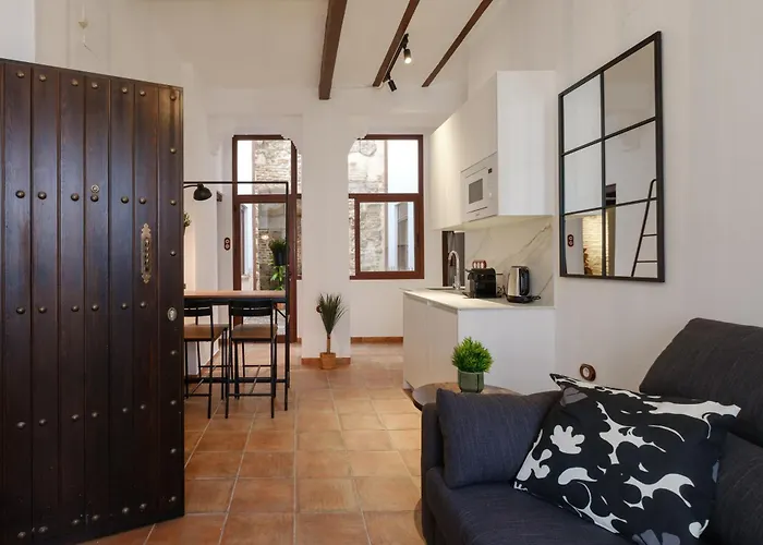 Patio Muralla Romana ¡se Parte De La Historia! * Cordoba