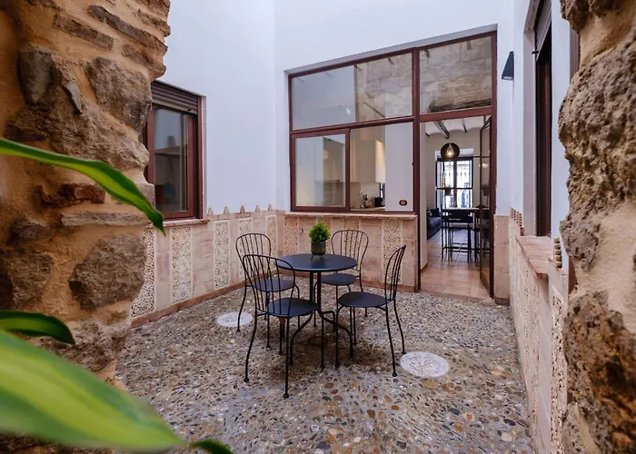 Patio Muralla Romana ¡se Parte De La Historia! Apartment Cordoba